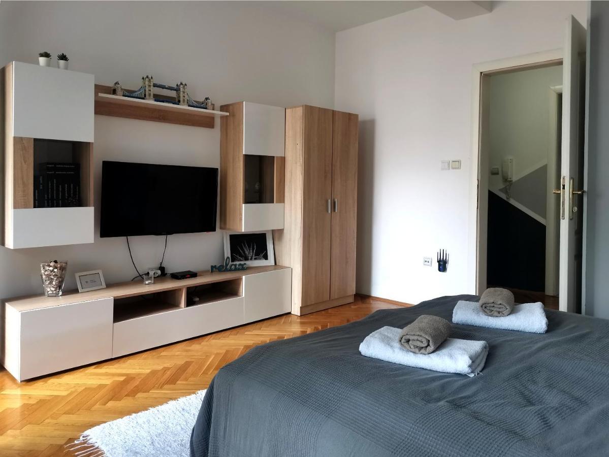 Center Apartment Iva Novi Sad Exterior foto
